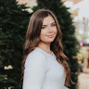 Meet your Posher, Kelli